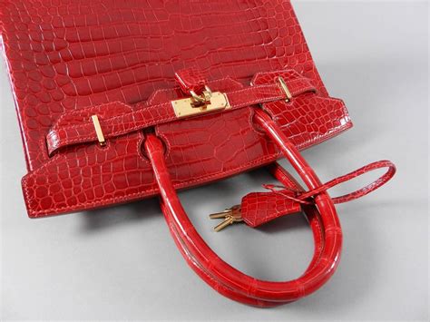 red hermes purse